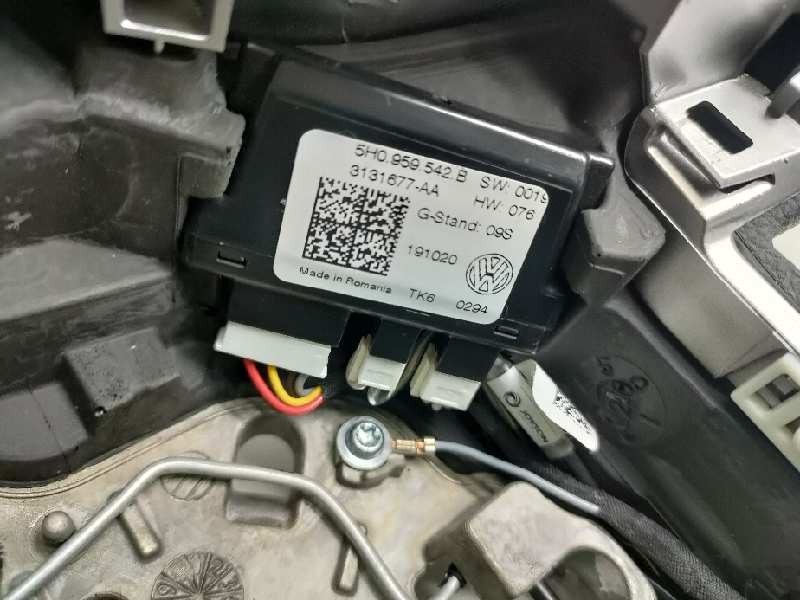 Recambio de volante para volkswagen golf viii lim. (cd1) referencia OEM IAM 5H0419089FB TACTIL 