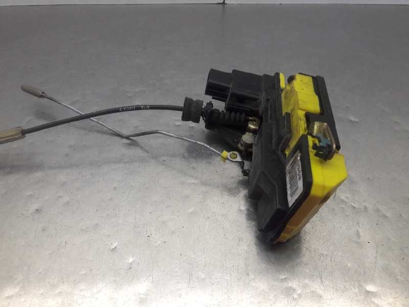 Recambio de cerradura puerta trasera derecha para volvo xc90 d5 referencia OEM IAM 8650554  