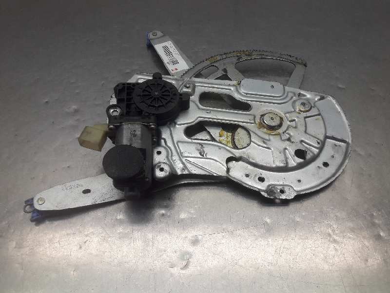 Recambio de elevalunas delantero derecho para volvo xc90 d5 referencia OEM IAM 101354  