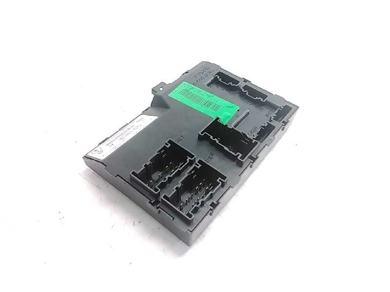 Recambio de modulo electronico para ford fiesta (cb1) ambiente referencia OEM IAM 8V5115K600CG  