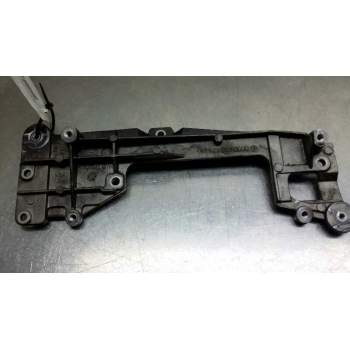 Recambio de soporte enfriador de gases para volkswagen golf v berlina (1k1) trendline referencia OEM IAM 03G131159  