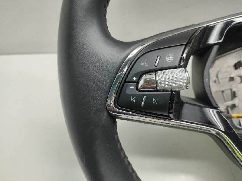 Recambio de volante para volkswagen golf viii lim. (cd1) referencia OEM IAM 5H0959542D  