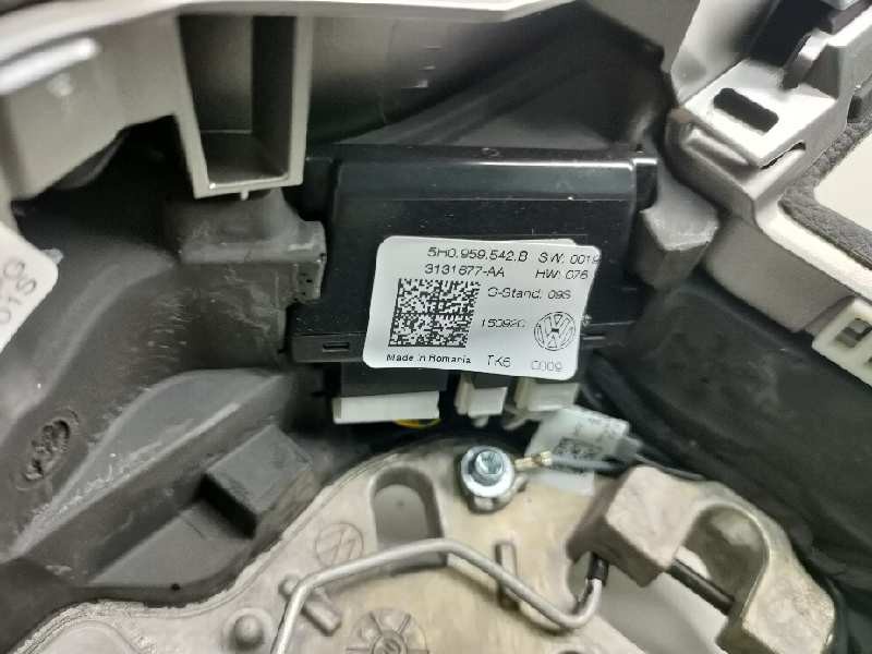 Recambio de volante para volkswagen golf viii lim. (cd1) referencia OEM IAM 5H0419089FB TACTIL 