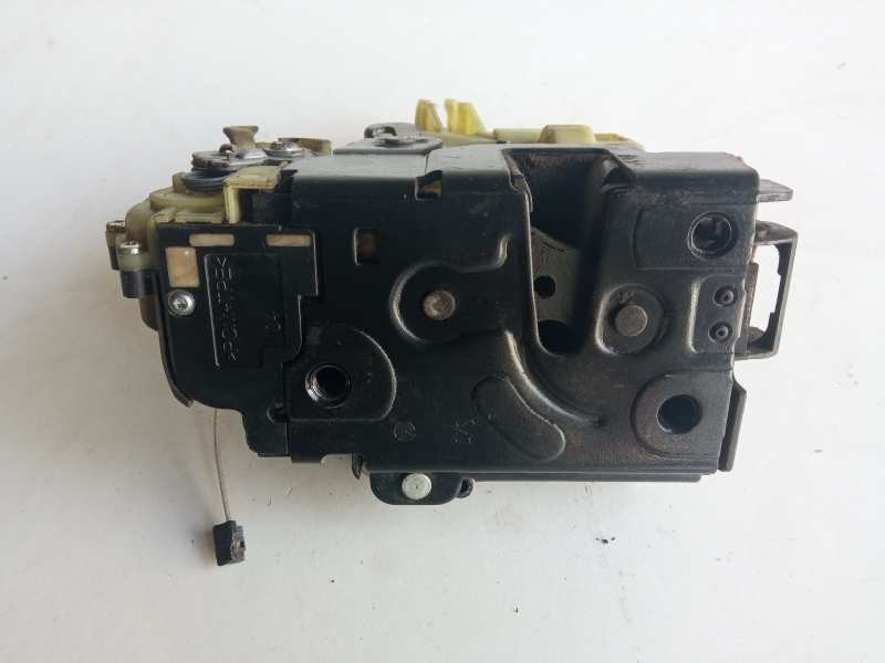 Recambio de cerradura puerta delantera izquierda para volkswagen golf iv berlina (1j1) conceptline referencia OEM IAM 6X1837013C