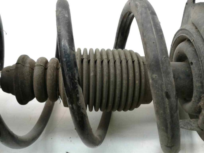 Recambio de amortiguador delantero izquierdo para renault laguna ii (bg0) authentique referencia OEM IAM 8200237374AKYB  