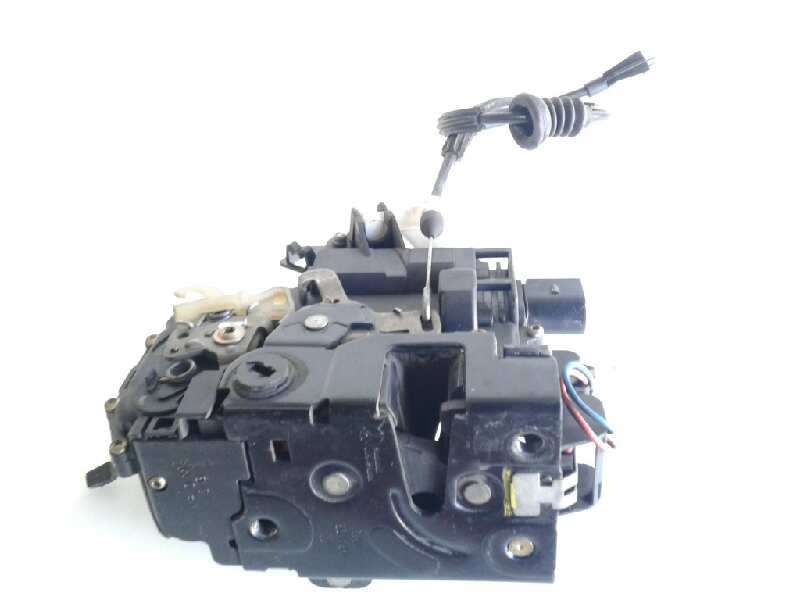 Recambio de cerradura puerta trasera izquierda para volkswagen golf iv berlina (1j1) conceptline referencia OEM IAM 3B4839015AL 