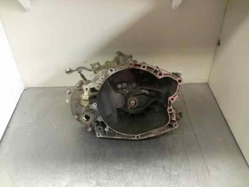 Recambio de caja cambios para peugeot 206 berlina 1.9 diesel referencia OEM IAM 20DL22  54211