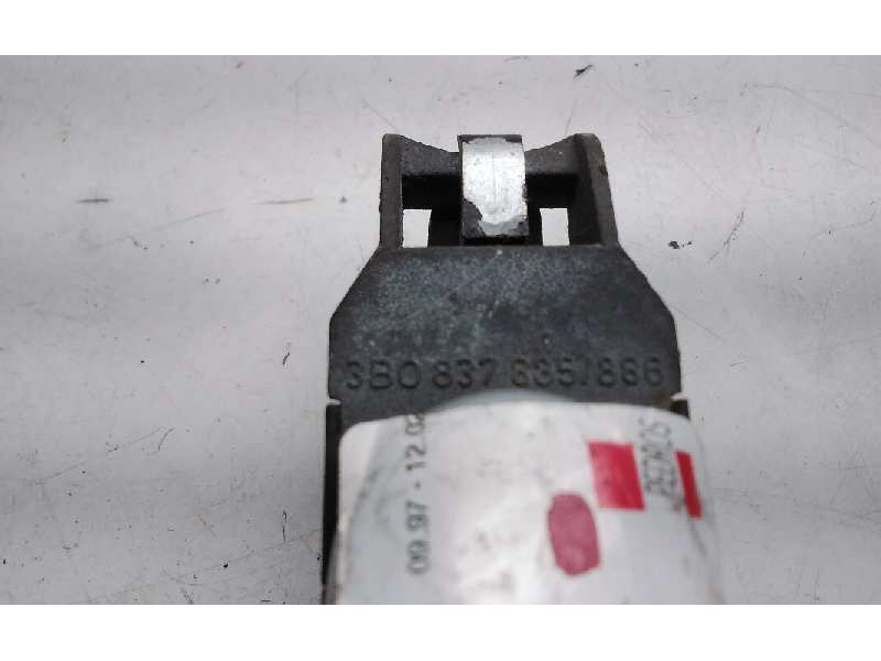 Recambio de maneta exterior trasera derecha para volkswagen golf iv berlina (1j1) conceptline referencia OEM IAM 3B0837885  