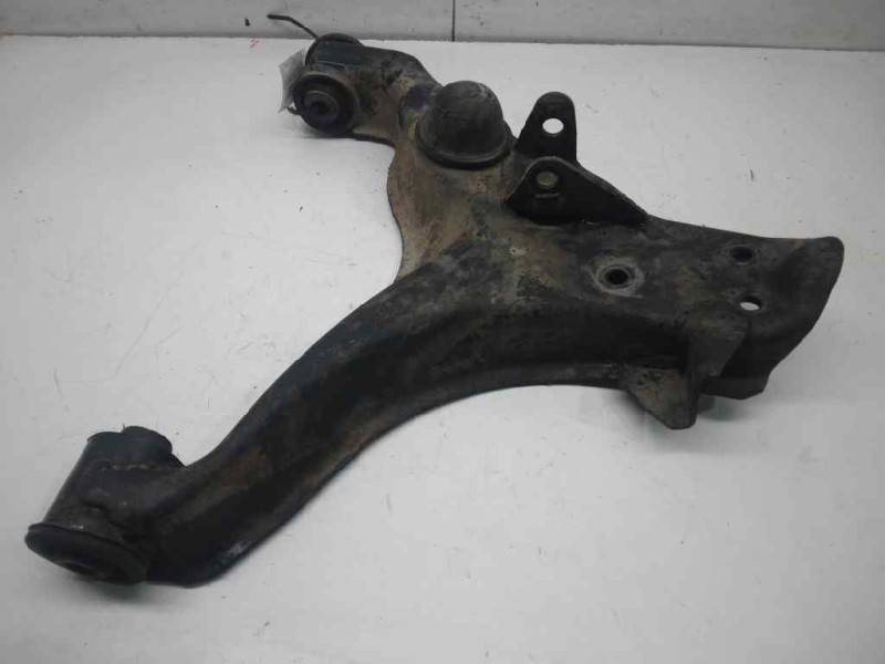 Recambio de brazo suspension inferior delantero izquierdo para mitsubishi montero (v60/v70) 3.2 di-d gls hunter (5-ptas.) refere