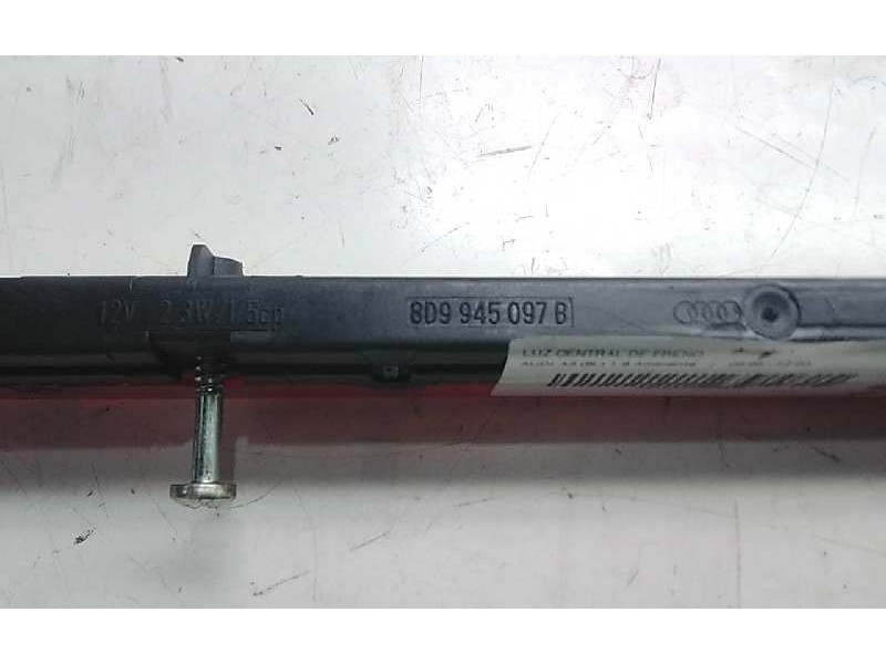 Recambio de luz central de freno para audi a3 (8l) 1.8 ambiente referencia OEM IAM 8D9945097B  