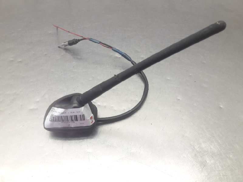 Recambio de antena para nissan x-trail (t30) titanium referencia OEM IAM   