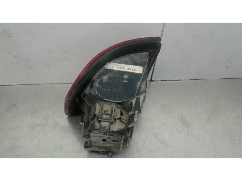 Recambio de piloto trasero derecho para seat toledo (1l) base referencia OEM IAM 1L0945112F  
