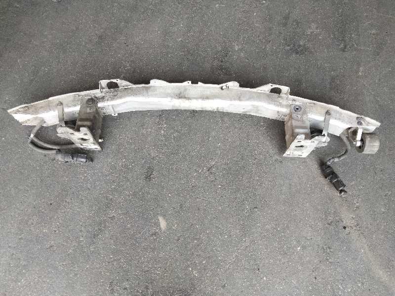 Recambio de refuerzo paragolpes delantero para bmw serie 7 (e65/e66) 730d referencia OEM IAM   