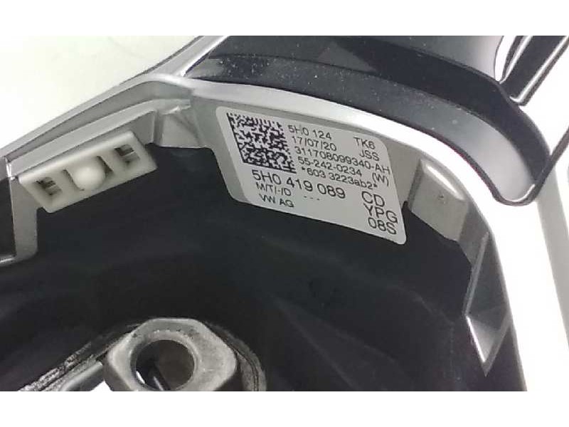Recambio de volante para volkswagen golf viii lim. (cd1) referencia OEM IAM 5H0419089 TÁCTIL MULTI-FUNCIÓN VOLANTE DEPORTIVO VW 