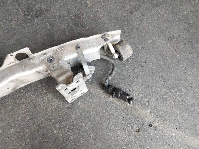 Recambio de refuerzo paragolpes delantero para bmw serie 7 (e65/e66) 730d referencia OEM IAM   