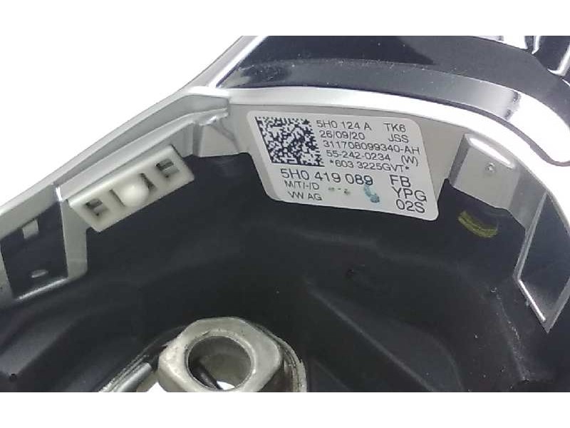 Recambio de volante para volkswagen golf viii lim. (cd1) referencia OEM IAM 5H0419089 TÁCTIL MULTI-FUNCIÓN VOLANTE DEPORTIVO VW 