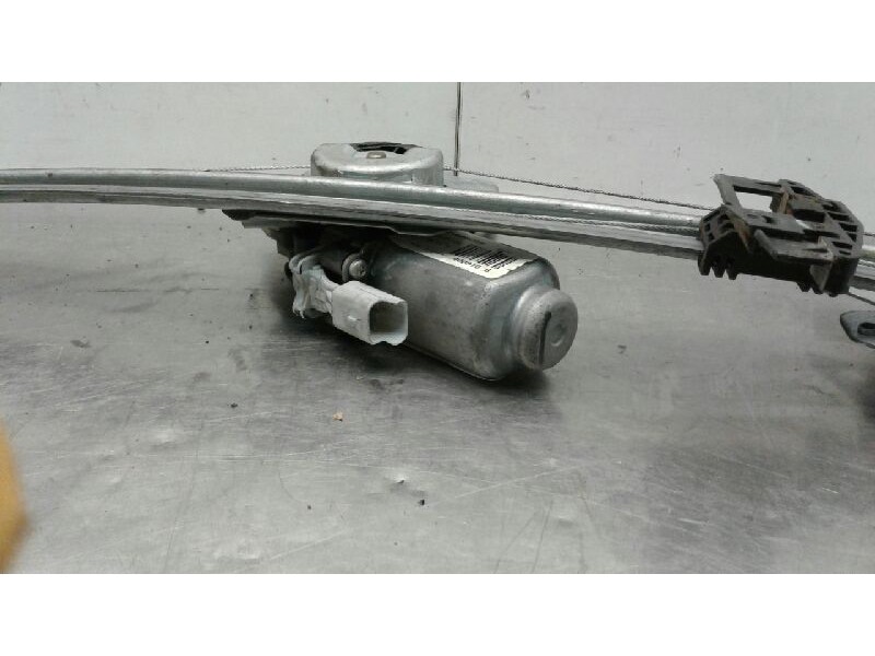 Recambio de elevalunas delantero derecho para citroen c3 1.4 hdi exclusive referencia OEM IAM   