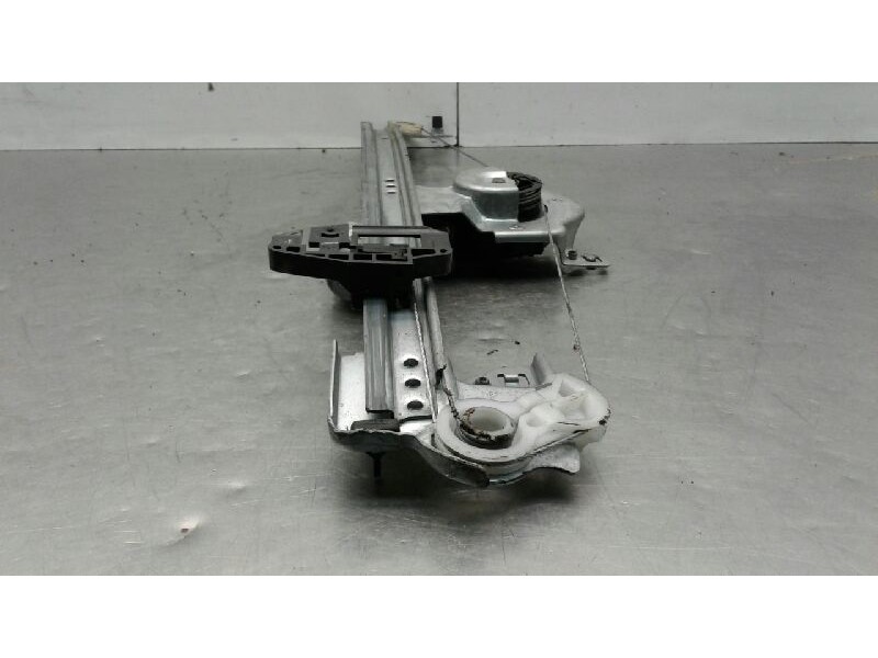 Recambio de elevalunas delantero derecho para citroen c3 1.4 hdi exclusive referencia OEM IAM   