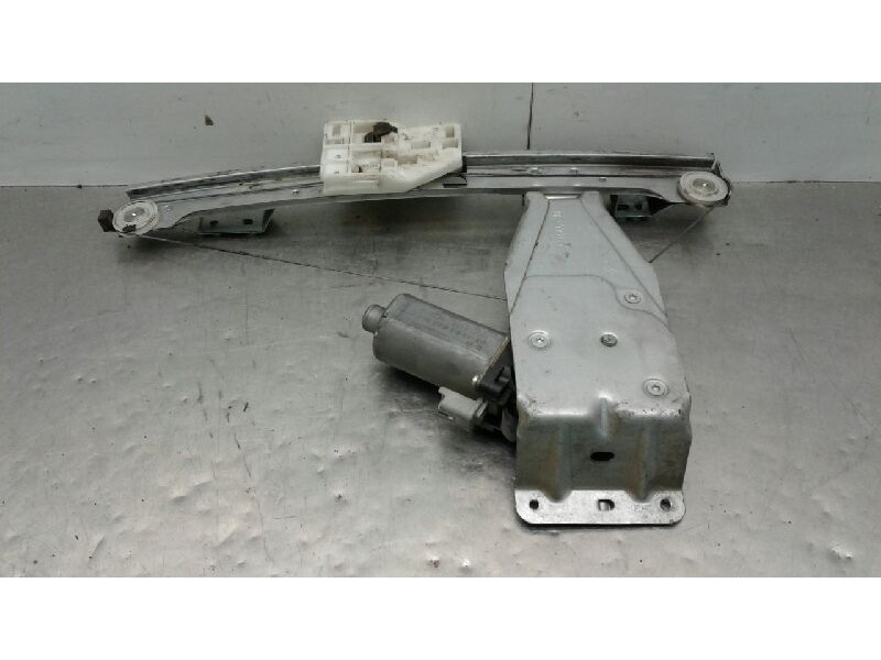 Recambio de elevalunas trasero izquierdo para citroen c3 1.4 hdi exclusive referencia OEM IAM 922372  
