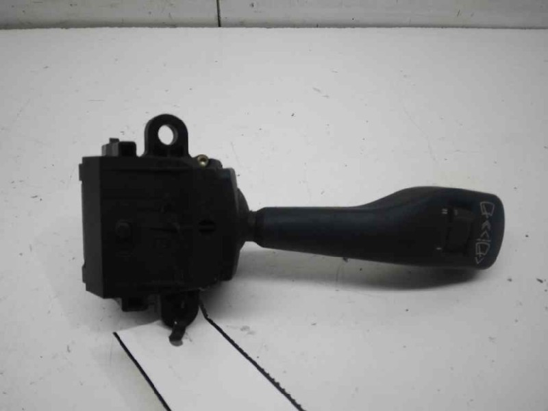 Recambio de mando limpia para bmw serie 3 berlina (e46) 320d referencia OEM IAM 61318363664  