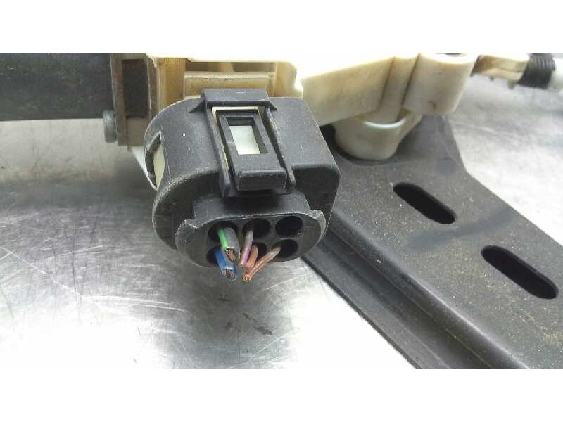 Recambio de elevalunas delantero izquierdo para bmw serie 3 berlina (e90) 318d referencia OEM IAM   