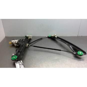 Recambio de elevalunas delantero derecho para bmw serie 1 berlina (e81/e87) 120d referencia OEM IAM 51337138466  