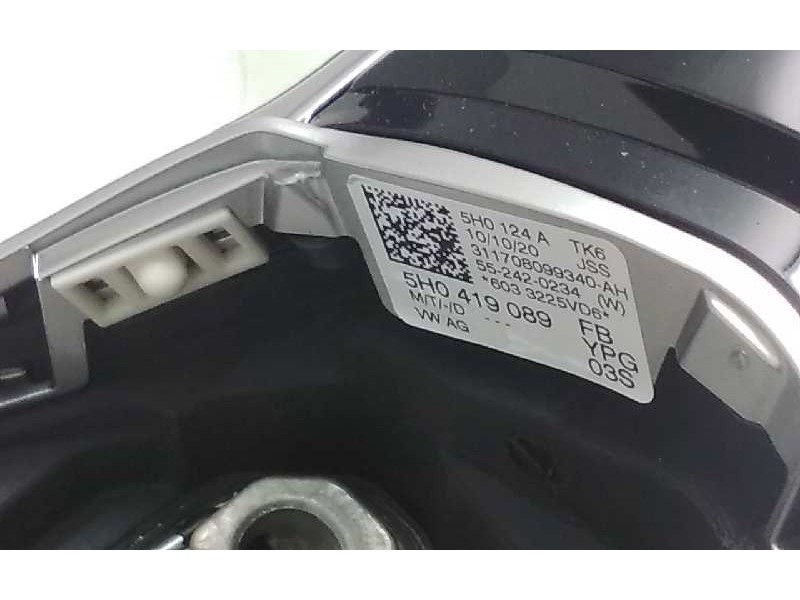 Recambio de volante para volkswagen golf viii lim. (cd1) referencia OEM IAM 5H0419089 TÁCTIL MULTI-FUNCIÓN VOLANTE DEPORTIVO VW 