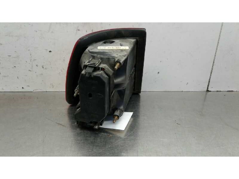 Recambio de piloto trasero derecho para seat toledo (1l) se referencia OEM IAM   