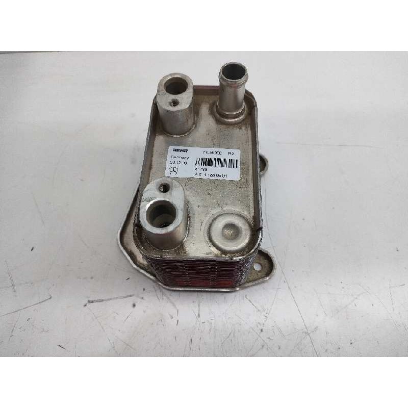 Recambio de enfriador aceite motor para mercedes clase c (w203) berlina 2.7 cdi 20v cat referencia OEM IAM A6111880501  