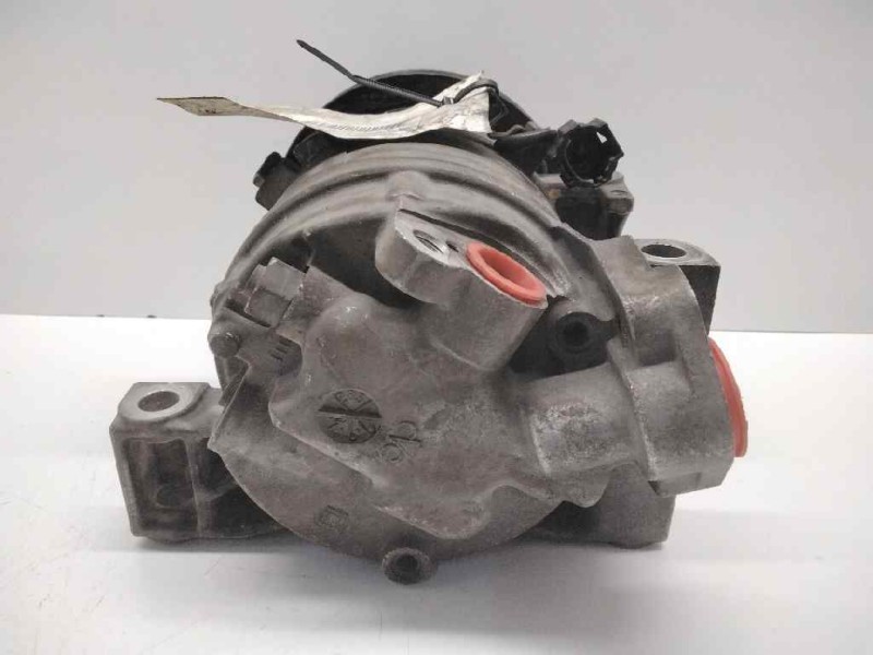 Recambio de compresor aire acondicionado para nissan almera (n16/e) 2.2 16v turbodiesel cat referencia OEM IAM 92600BN300 EA0504
