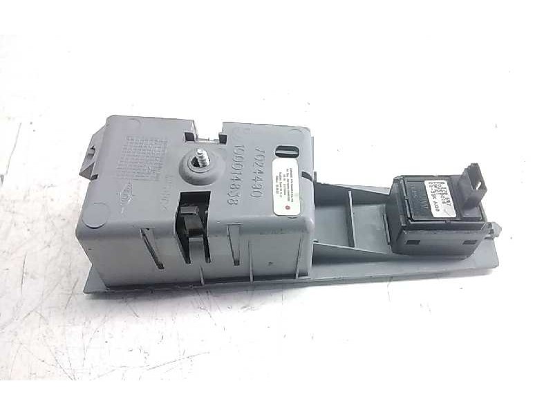 Recambio de mando elevalunas trasero derecho para bmw serie 7 (e65/e66) 730d referencia OEM IAM 7024590  