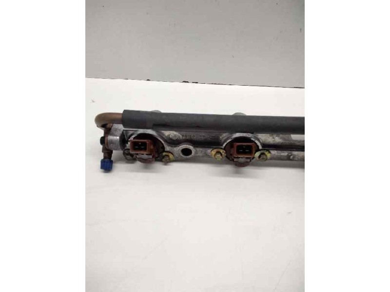 Recambio de rampa inyectora para ford fiesta berlina 1.25 16v cat referencia OEM IAM MF-9H487-BA 9D280 200997 1A