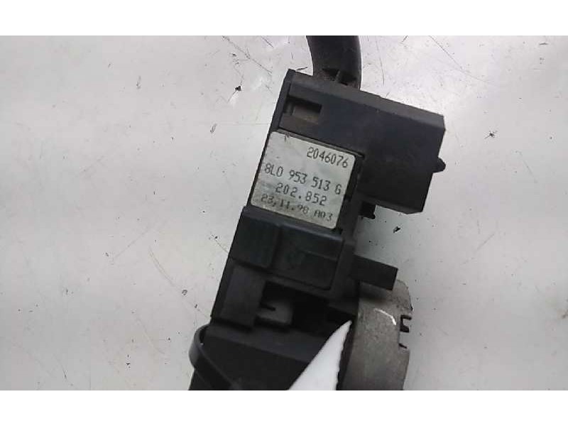 Recambio de mando limpia para skoda octavia berlina (1u2) 1.9 tdi referencia OEM IAM 8L0953513G  