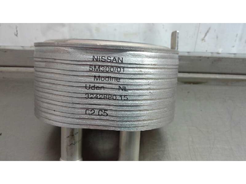 Recambio de enfriador aceite motor para nissan navara pick-up (d40m) 2.5 dci cat referencia OEM IAM 324288015 21305-AW400 21305-