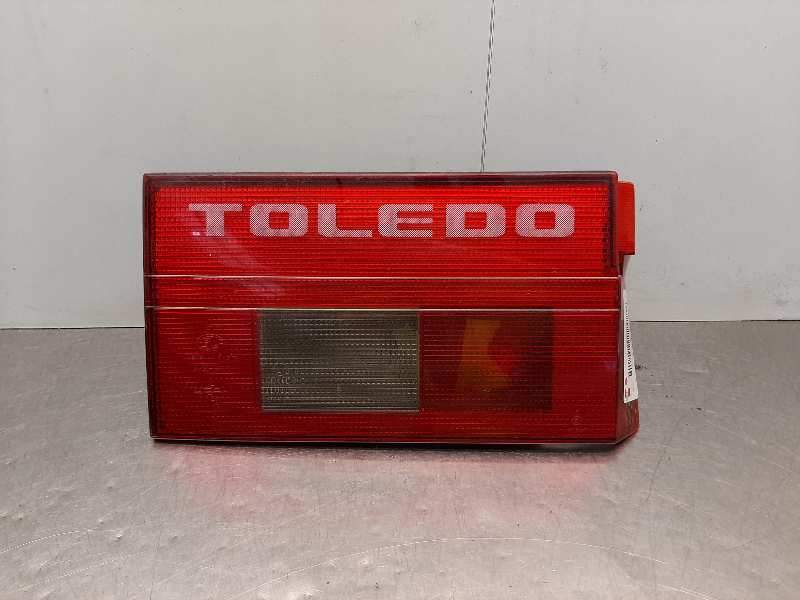 Recambio de piloto trasero izquierdo porton para seat toledo (1l) base referencia OEM IAM   