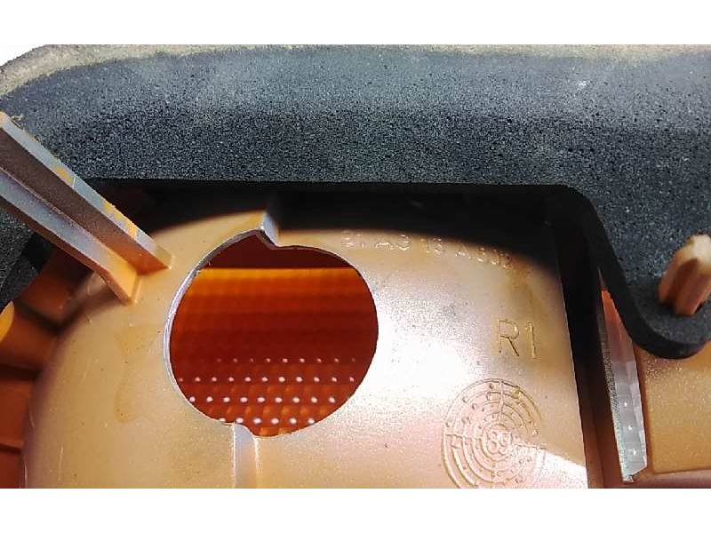 Recambio de piloto trasero izquierdo para ford escort berlina/turnier referencia OEM IAM 91AG13A602  6366