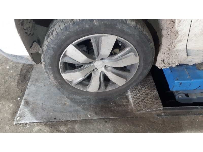 peugeot 2008 (--.2013) del año 2015