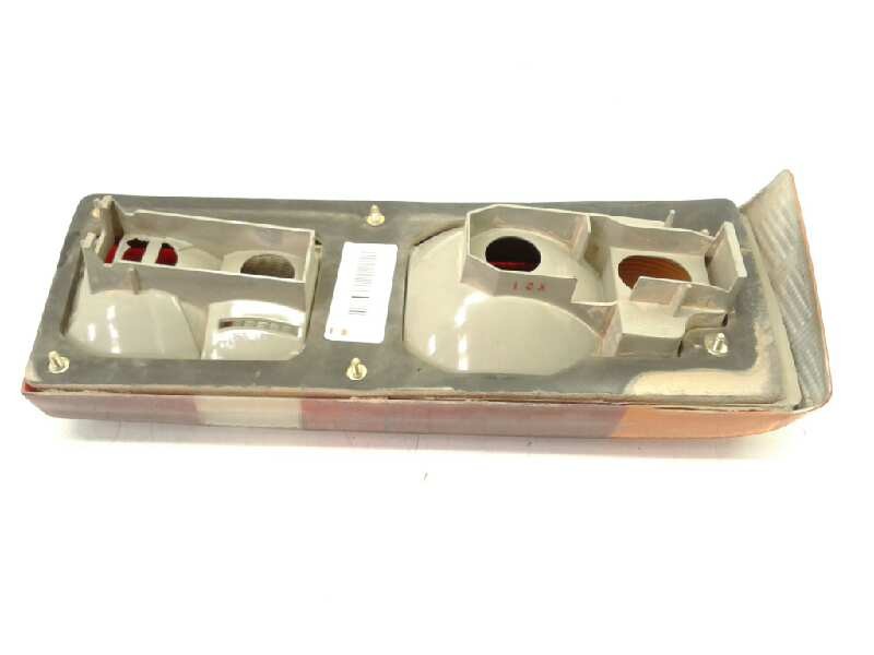 Recambio de piloto trasero derecho para ford escort berl./turn./cab./express referencia OEM IAM 13A602R  6375