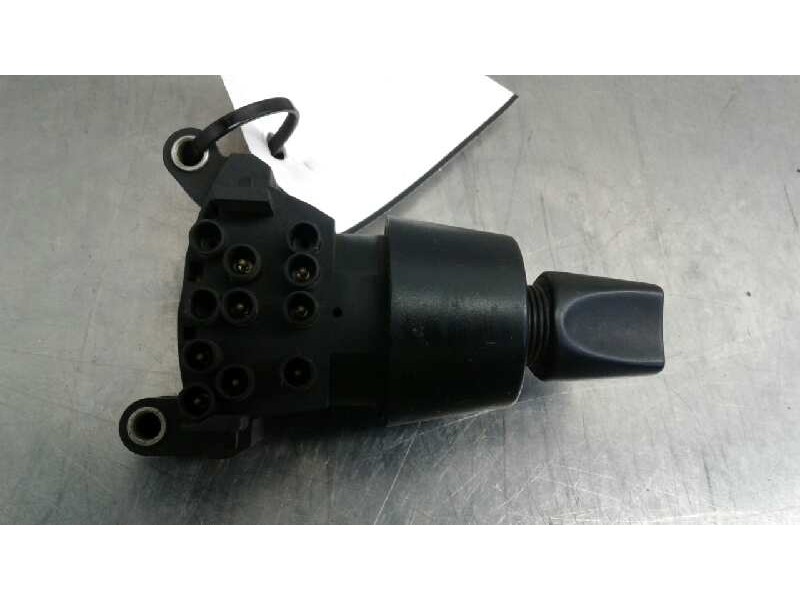 Recambio de mando limpia para ford escort berlina referencia OEM IAM 86AG17K478  6388
