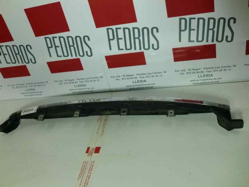 Recambio de rejilla delantera para ford escort berlina/turnier referencia OEM IAM   6447