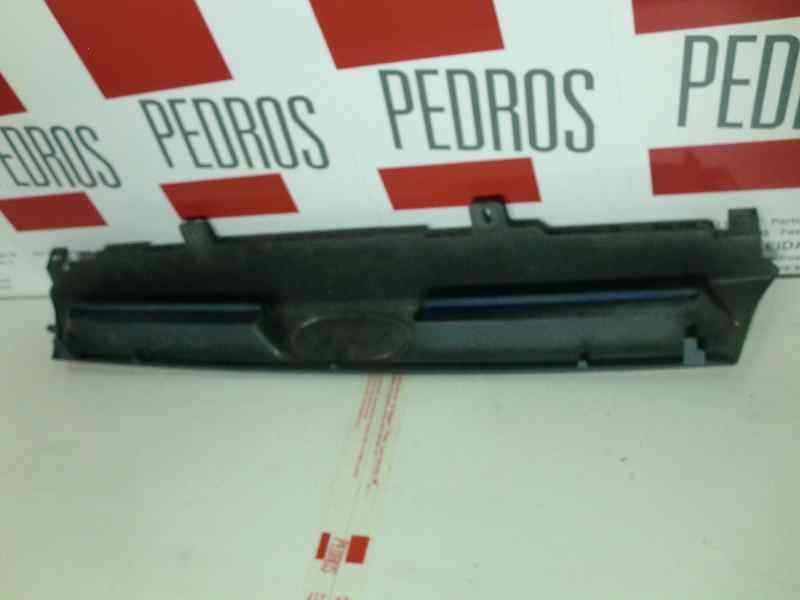 Recambio de rejilla delantera para ford escort berlina/turnier referencia OEM IAM   6447