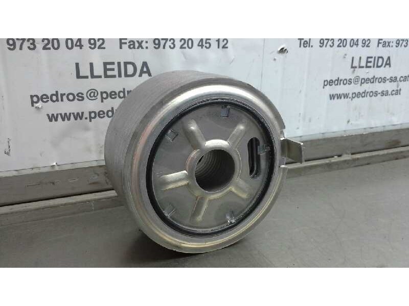 Recambio de enfriador aceite motor para nissan navara pick-up (d40m) 2.5 dci cat referencia OEM IAM 324288015 21305-AW400 21305-