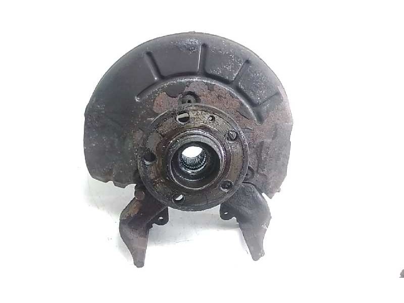 Recambio de mangueta delantera izquierda para audi a1 (8x) 1.6 tdi referencia OEM IAM   