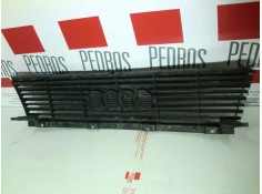 Recambio de rejilla delantera para audi 100 berlina (443) referencia OEM IAM   675 2