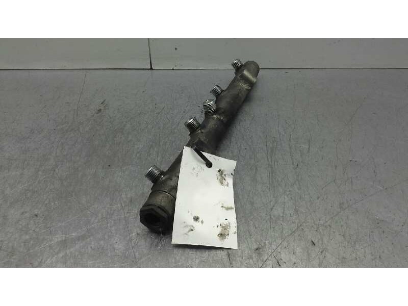 Recambio de rampa inyectora para land rover freelander (ln) 2.0 di hardback (72kw) referencia OEM IAM 0445214011  