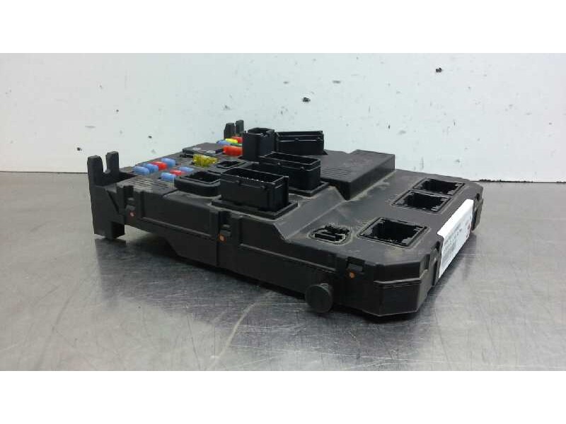 Recambio de centralita bsi para citroen c3 1.4 hdi sx plus referencia OEM IAM 9653667380  