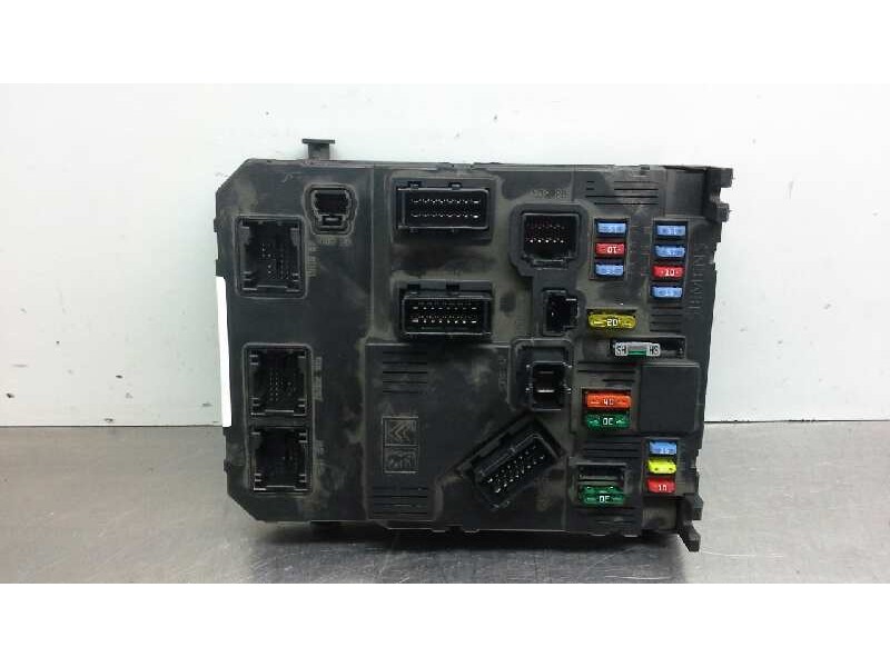 Recambio de centralita bsi para citroen c3 1.4 hdi sx plus referencia OEM IAM 9653667380  