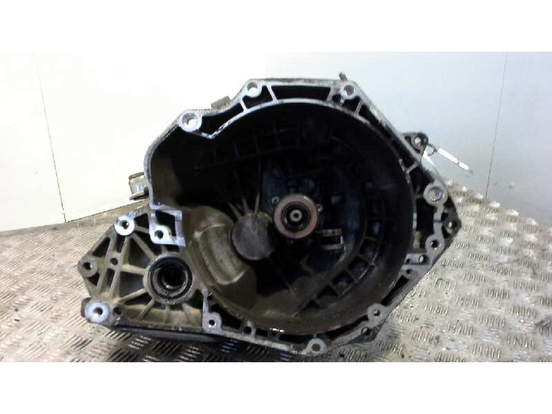 Recambio de caja cambios para opel corsa c club referencia OEM IAM C394  