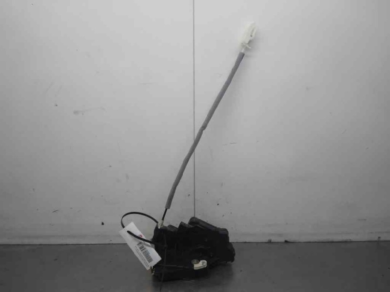 Recambio de cerradura puerta trasera izquierda para bmw serie 3 berlina (e46) 320i referencia OEM IAM 51227011245  