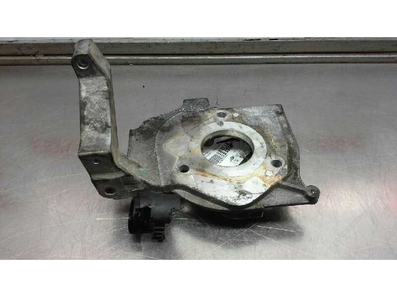 Recambio de soporte bomba inyeccion para citroen c5 berlina sx (e) referencia OEM IAM 9654959880  
